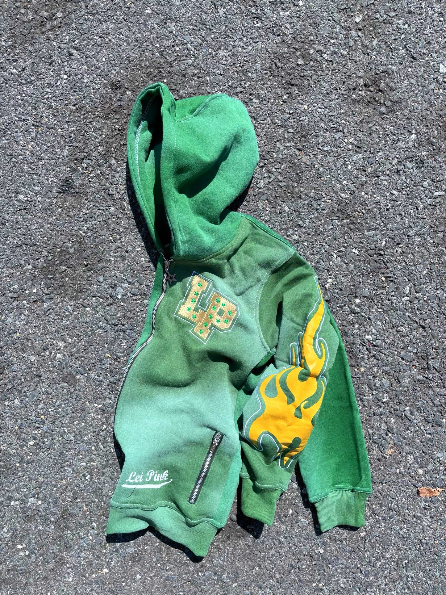 Eco Explorer🏕️🗺️ Vintage Zip Up